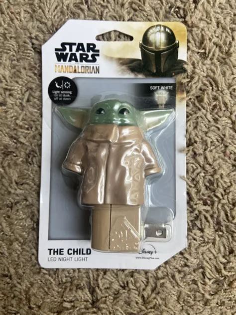 New Star Wars The Mandalorian The Child Baby Yoda Led Night Light