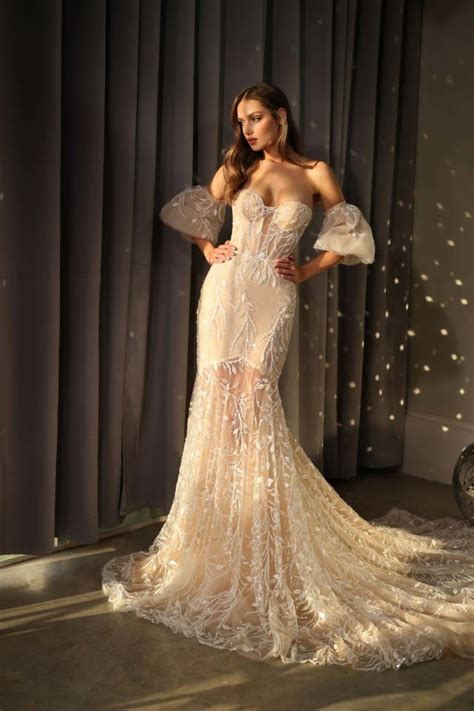 Jet Is Tulle Nude Lace Wedding Dress Shine Bridal Dress Galia Lahav