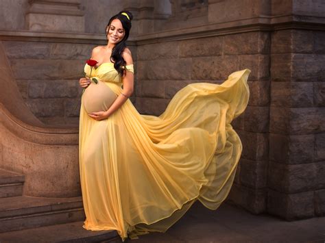 Photographer Transforms Pregnant Women Into Disney Princesses
