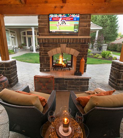 Double Sided Outdoor Fireplace Under Covered Patio Yahoo Image Search
