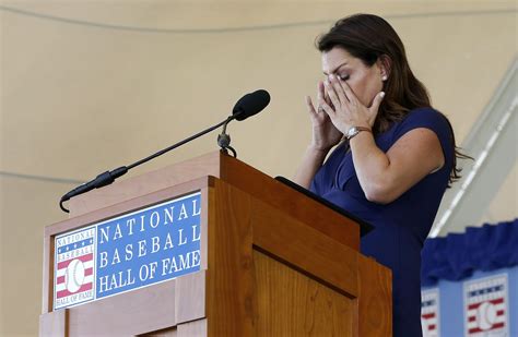 Roy Halladays Widow Delivers Emotional Hall Of Fame Induction Speech The Washington Post