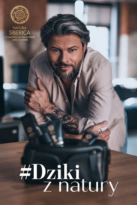 Issuu is a digital publishing platform that makes it simple to publish magazines, catalogs, newspapers, books, and more online. Kosmetyki w wakacyjnym niezbędniku Oliviera Janiaka ...