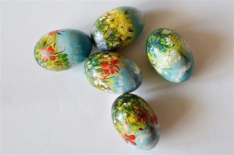Egg Art Painted Wooden Eggs Acrylic Painting On Egg Easter Etsy