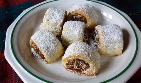 Cucidati italian christmas fig cookies yummly. italian christmas cookie recipes giada