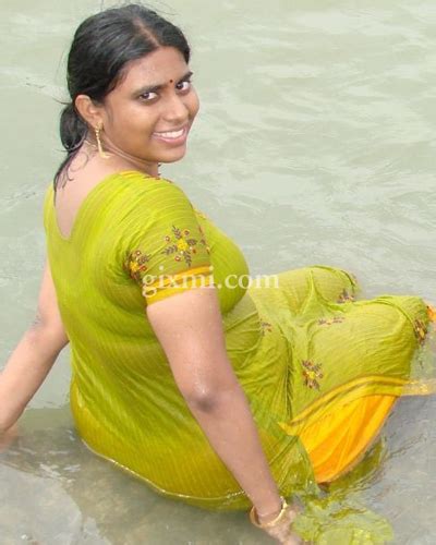 Wet Desi Aunties Hot Photo Gallery Mallu Joy