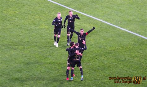 11 видео 79 377 просмотров обновлен 30 нояб. Górnik Zabrze - Pogoń Szczecin 3:1. Pogoń pokonana, domowa ...