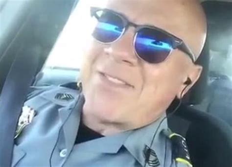 Cop Sings Lionel Richie With Silky Smooth Voice Earning Him 77 Million