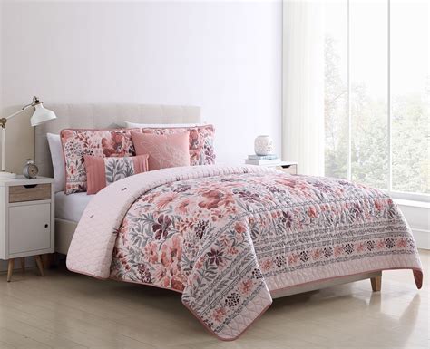 Vcny Home Gracey Blush Floral Quilt Set