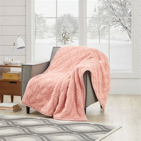 Better Homes And Gardens Quilted Sherpa Blush Throw Blanket 1 Each