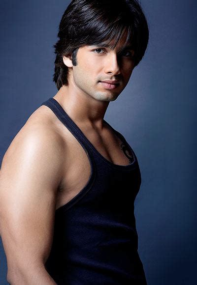 Shahid Kapoor Completes A Decade In Bollywood Movies