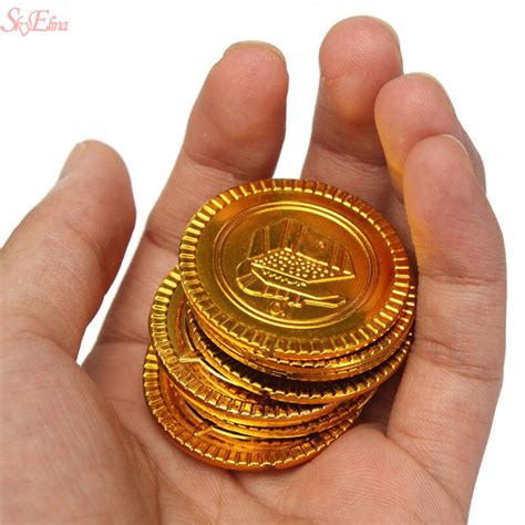 100and50pcs And Dozen Plastic Pirate Gold Coins Treasure Toys Coins Captain