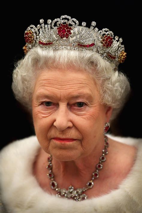 Become a rock legend with queen as you tap to the rhythm of queen's most iconic songs. Queen Elizabeth II - Queen Elizabeth II Photos - The Queen ...