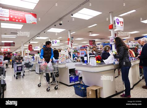 Tesco Checkout Hi Res Stock Photography And Images Alamy
