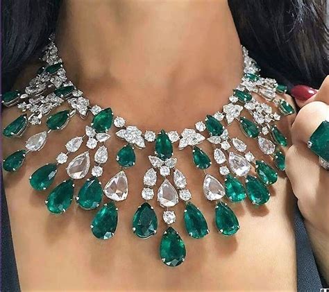 52 Beautiful Diamond Necklace For Women Accessories Beautiful Diamond