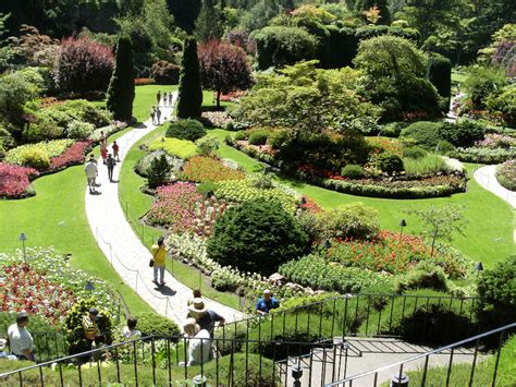 RV and Me Hit the Road: The Butchart Gardens 100 years in bloom.