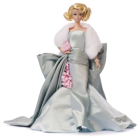 A New Museum Features More Than 1000 Different Barbie Dolls Glamour