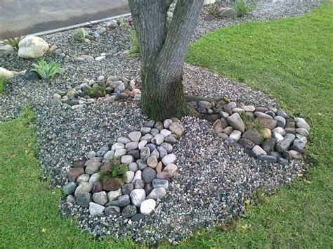 Maybe you would like to learn more about one of these? 15 Ideas for Landscaping Around Trees