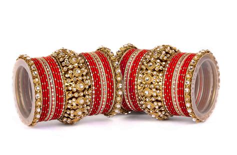 10 Stunning Bridal Bangles Designs For An Indian Bride Thetrendybride