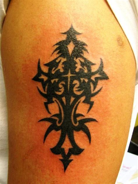 25 Cool Tribal Cross Tattoos Slodive