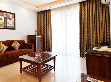 De Mandarin Beach Resort Suites And Villas Goa