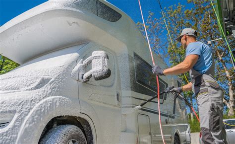Wash Your Rv With The Wet And Forget Outdoor Cleaner