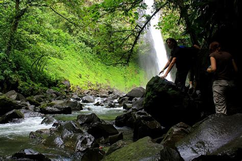 La Fortuna Waterfall Guided Hike Costa Rica Transportation And Tours