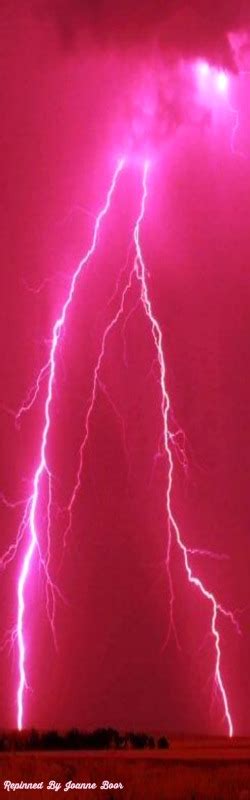 Pink Lightning Ive Never Seen Anything Like This In My Lifeamazing