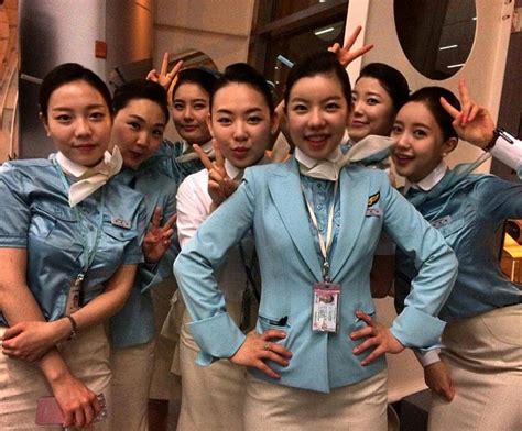 【south Korea】 Korean Air Cabin Crew 大韓航空 客室乗務員 【韓国】 여자들 항공 승무원 승무원