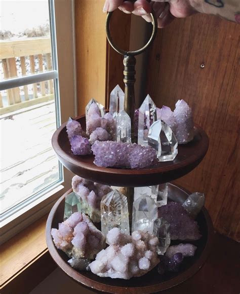 Pin By Nikki Sanders On Crystals Displaying Crystals Crystal Room