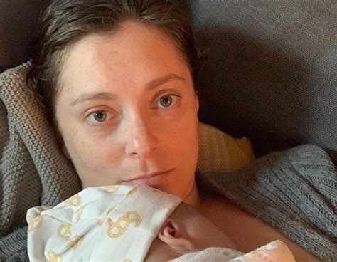 Rachel Bloom Gives Birth During An Intense Week Of Her Life E