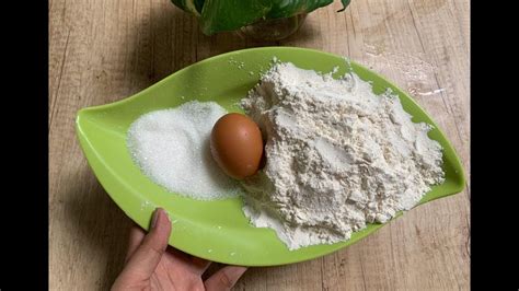 Campurkan tepung terigu dengan royco, aduk rata. Resep Cemilan Sederhana Dari Tepung Terigu Dan Telur ...