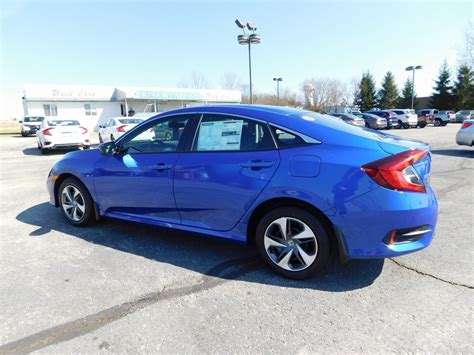 New 2019 Honda Civic Lx 4d Sedan In Richmond 59109 Wetzel Group