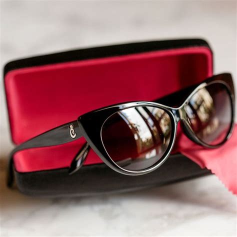 Chic Cat Eye Shades With Bold Frames Elusive Dark Gradient Tint And Just A Hint Of Stand Out