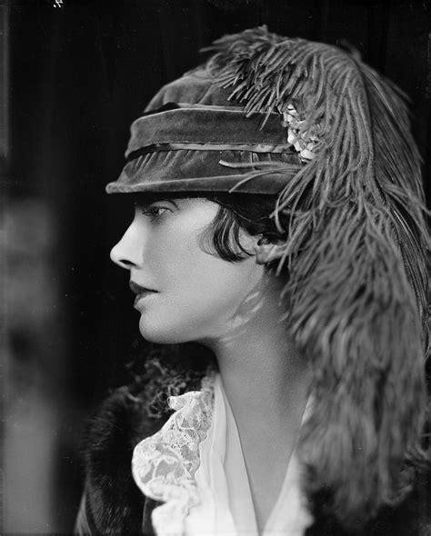 Katharine Cornell As Ellen In The Age Of Innocence The Age Of