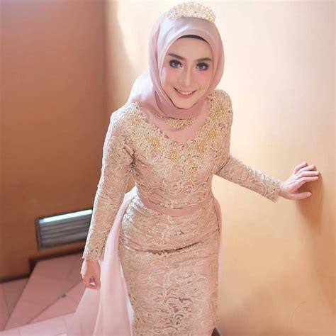 Hijabi Brides Muslim Brides Bridal Outfits Bridal Wear Wedding