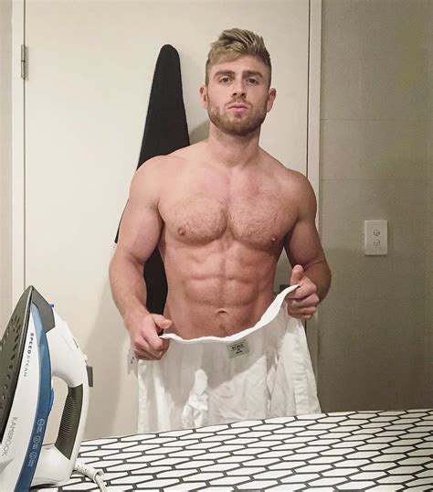 Omg He S Naked Rising Insta Thotty And Onlyfans Star Matthew Hanham