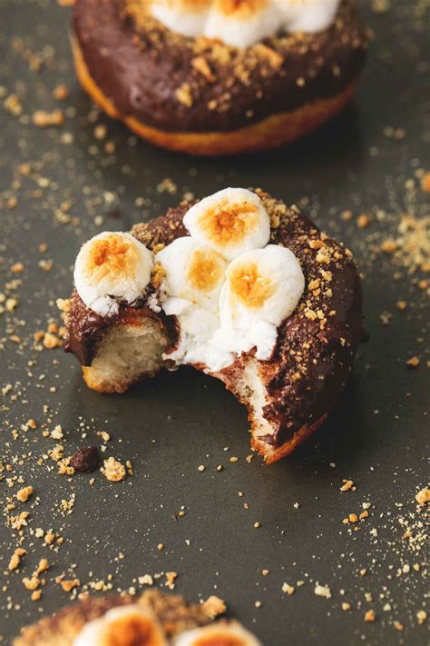 Easy Smores Donuts You Can Whip Up In Just 15 Minutes With Only Five