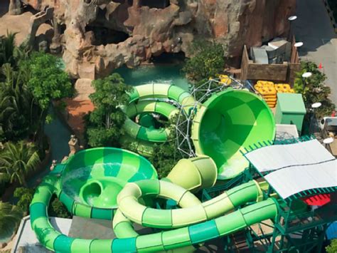 Adventure Cove Waterpark Sentosa Singapore Ticket Prices And Map