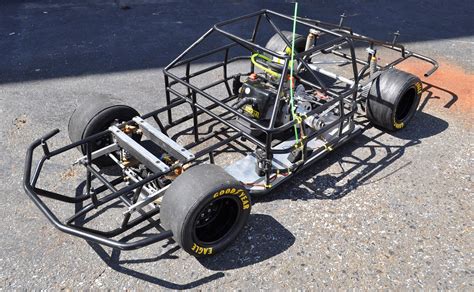 Chassis On 14 Scale Rc Nascar Rc Fun Pinterest Car Stuff And Cars