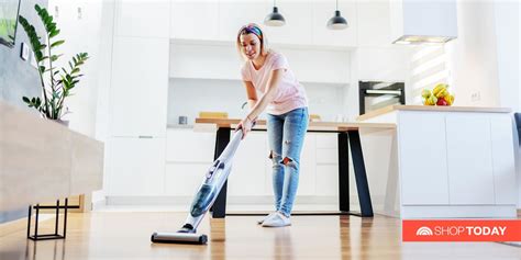 10 Best Floor Cleaners Of 2021 According To Experts Today