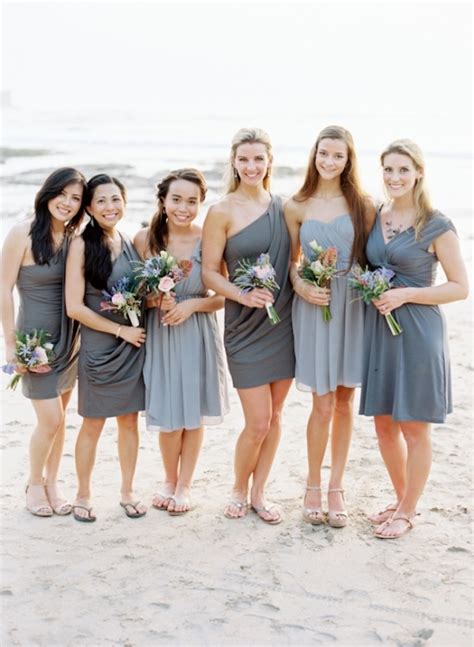 Thinking of marrying abroad in a beautiful, tropical location? Beach Town Wedding in Costa Rica