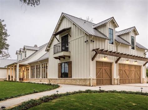 50 Greatest Barndominiums You Have To See House Topics Modern
