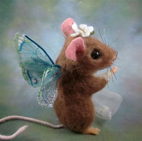 Needle Felted La Petite Souris Cute Tooth Fairy Mouse By