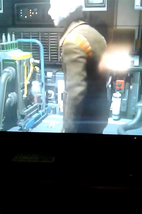 They are hard to kill with the revolver, especially when there are more than one. Alien Isolation Working Joe Moving Glitch - YouTube