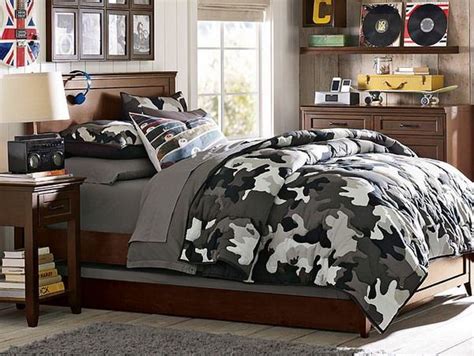 Maybe you would like to learn more about one of these? Teenage Boys Bedroom Ideas with Military Bedding Sets Teen ...