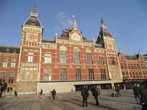 Amsterdam centraal and rotterdam centraal lost property. Centraal Station in amsterdam (noord holland) | Monument ...