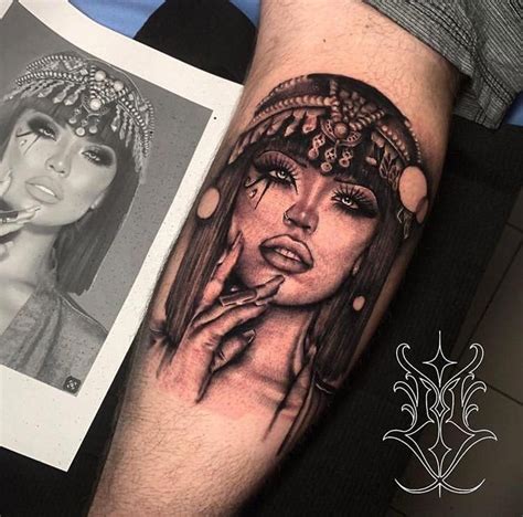 Women wear this egyptian tattoo most commonly. english half sleeve tattoos #Halfsleevetattoos | Egyptian ...