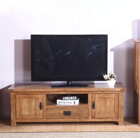 On a tous au moins un meuble ikea chez nous. European style TV cabinet TV cabinet oak living room ...