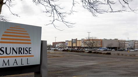 Troubled Sunrise Mall Not Renewing Tenants Leases Newsday