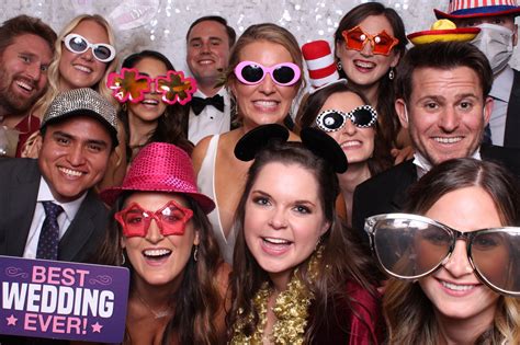 Glam Photo Booth Rentals Dallas Tx Mighty Photo Booths